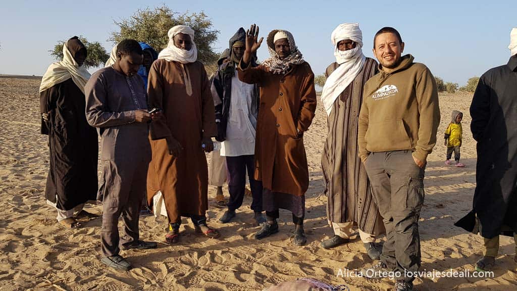 Alonso de Kumakonda con hombres kanembou