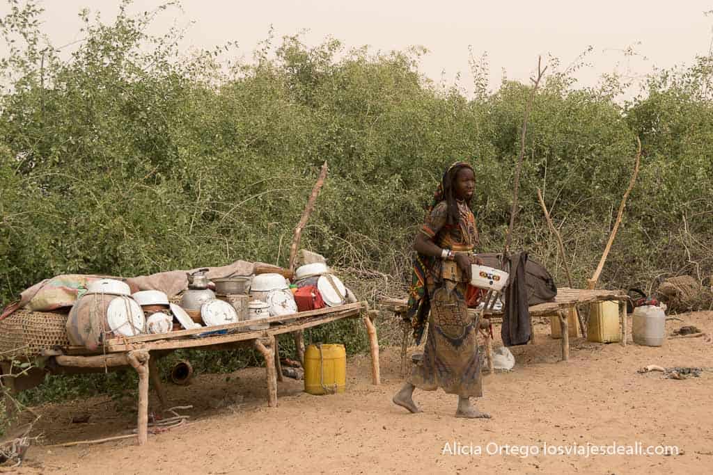 casa de fulanis nómadas del lago chad