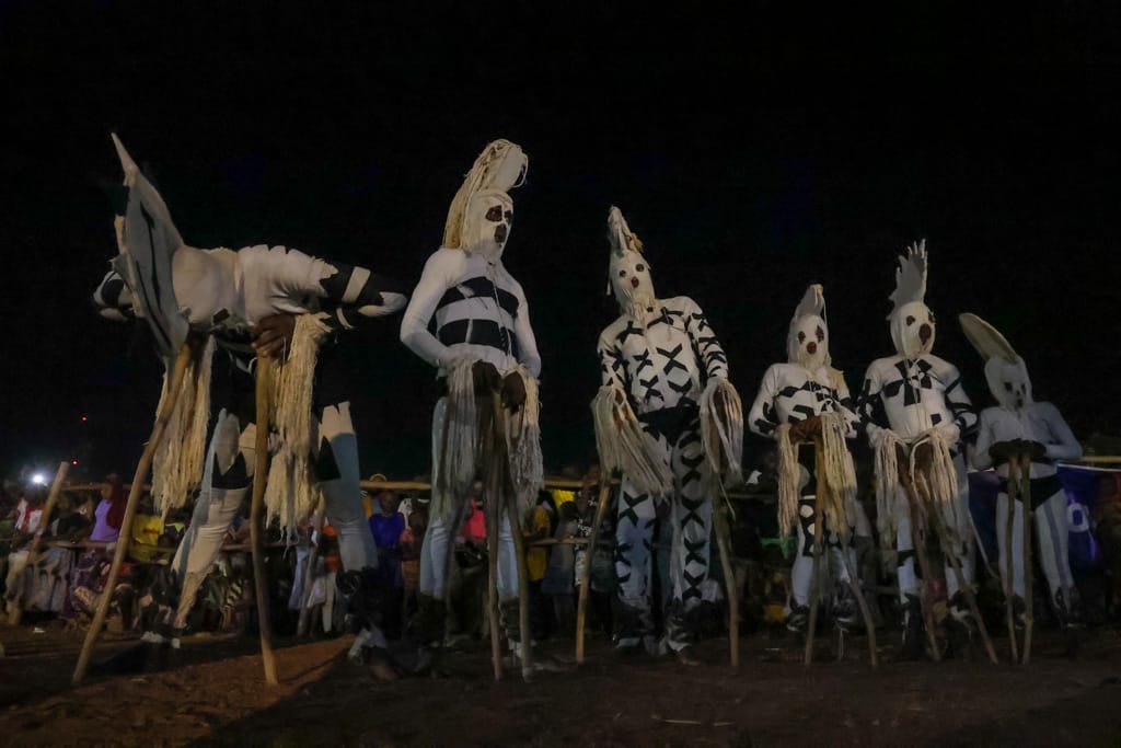 Bodoukuy masques blancs