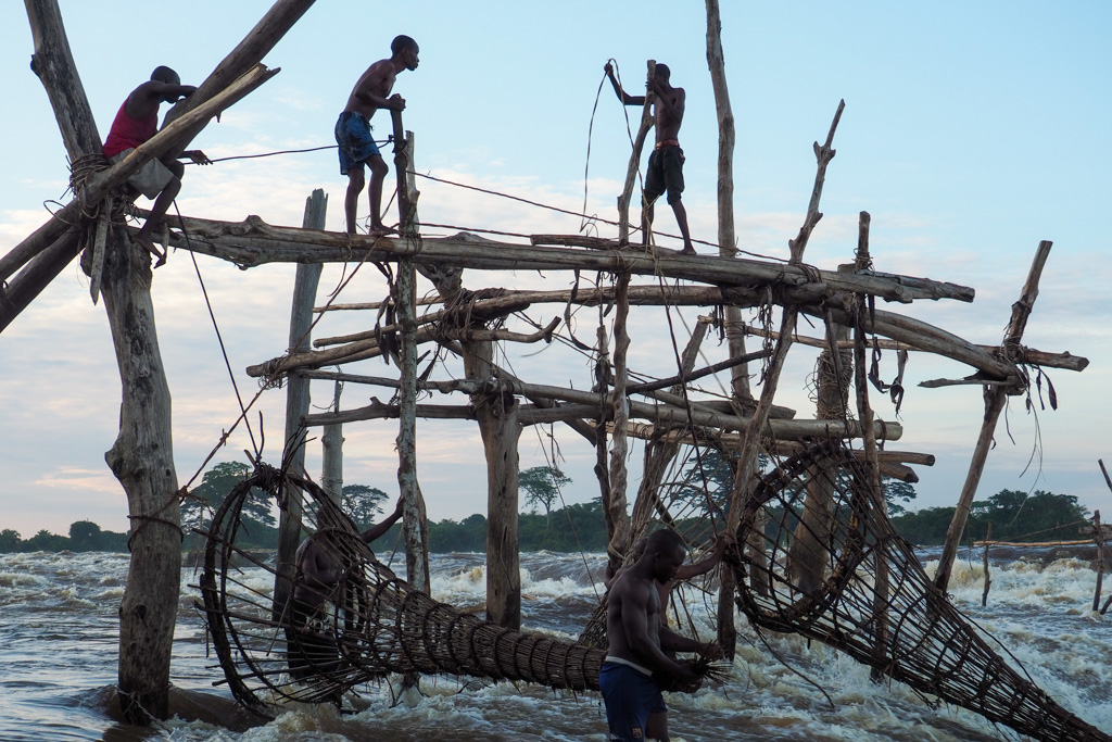 Travel to the Congo River